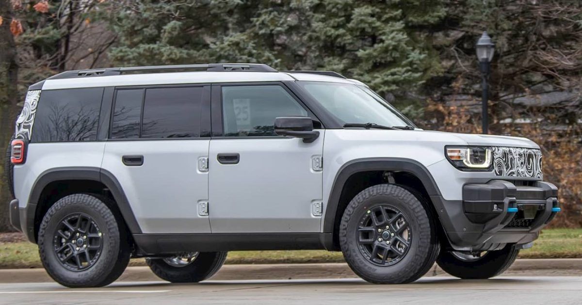 纯电硬核越野：Jeep 量产版 Recon SUV 路测图曝光