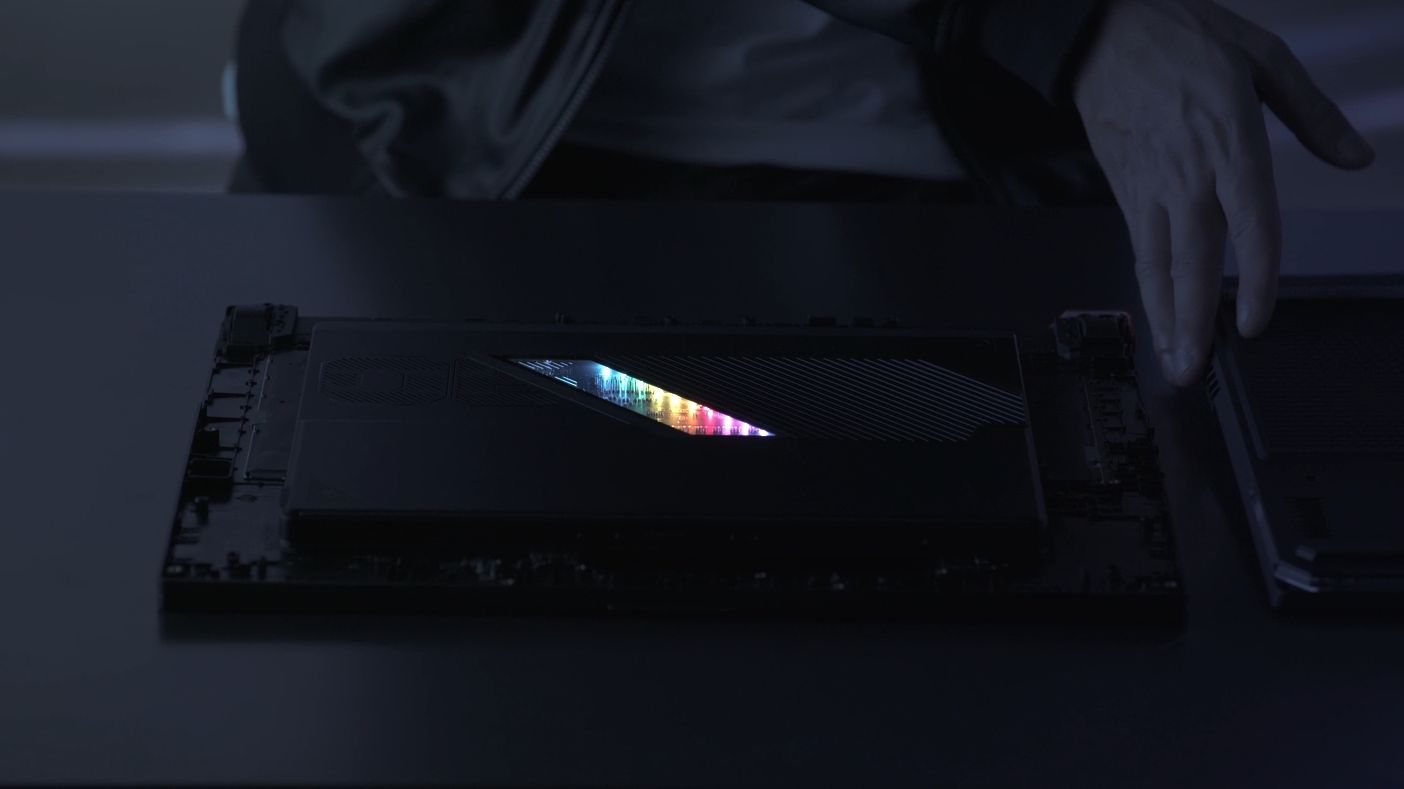 华硕 ROG 幻 X 2025 预热，号称“最强游戏平板电脑回归”