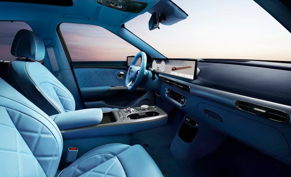 2026 款捷尼赛思 GV60 纯电 SUV 官图放出：27 英寸双联屏，续航更长、造型更酷