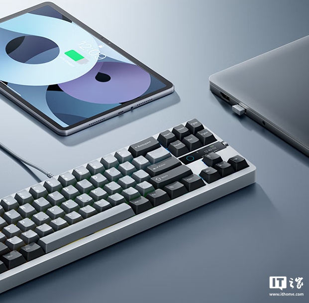 小米机械键盘 MK71 Pro 开售：71 键布局、1 英寸 LCD 屏，499 元