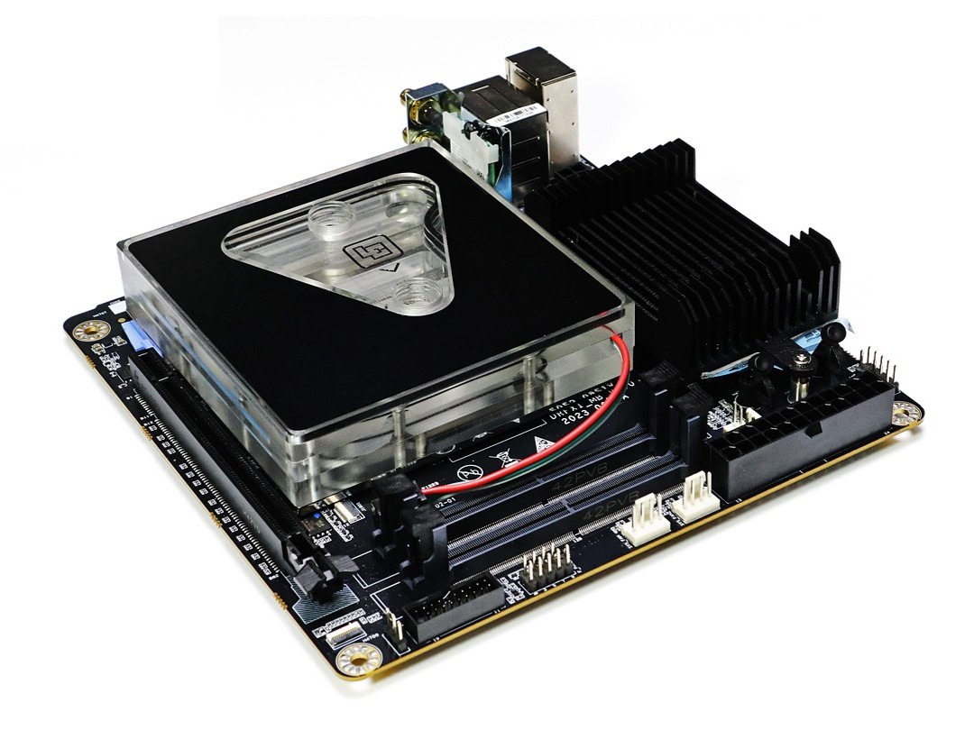 面向发烧友：水冷厂商为铭凡 MoDT 主板 BD790i 推出全覆盖冷头