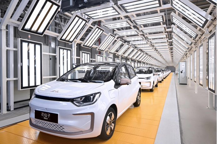 江淮汽车：预计 2024 年亏损约 17.7 亿元，同比转亏