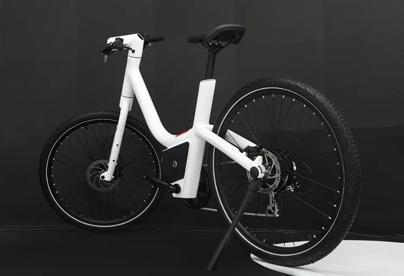 爱玛 Rizoma 概念车“VENICE”CES 2025 全球首秀