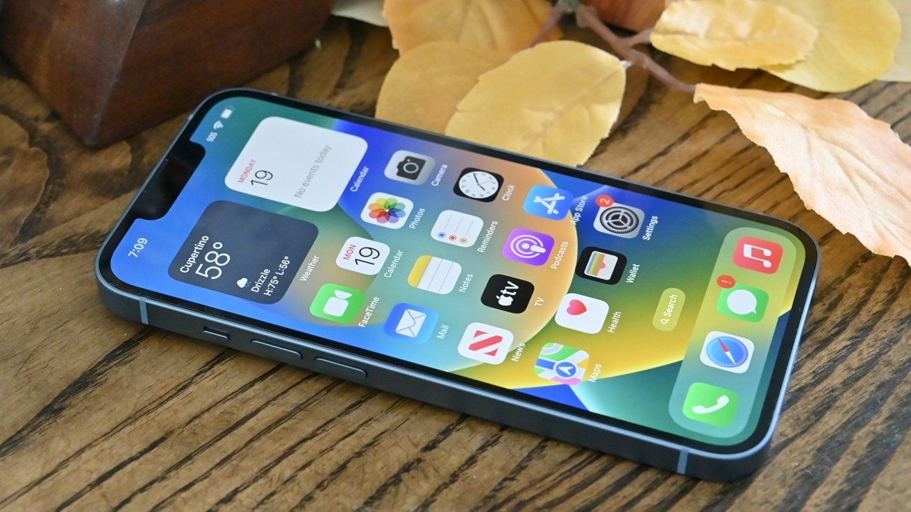 再见 Home 键：苹果 iPhone SE 4 机模曝光，4800 万单摄 + A18 芯片