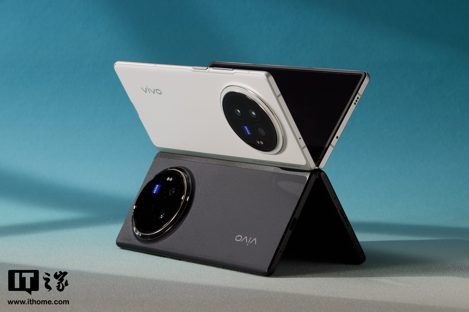 消息称蓝厂大折叠手机延期至 Q3 发布，预计为 vivo X Fold 4 Pro