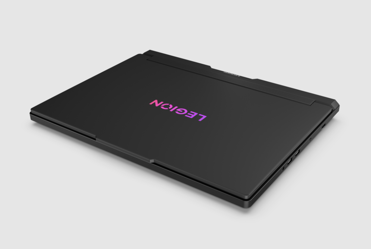 联想 Legion Pro 7i 第十代游戏本发布：240Hz OLED 屏、RTX 5090
