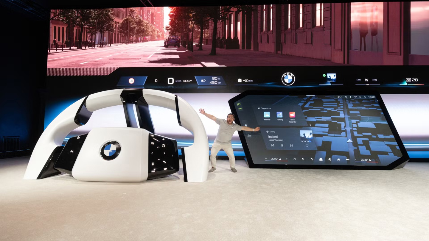 宝马发布全景 iDrive 座舱及新世代操作系统 X，2025 年底量产上车