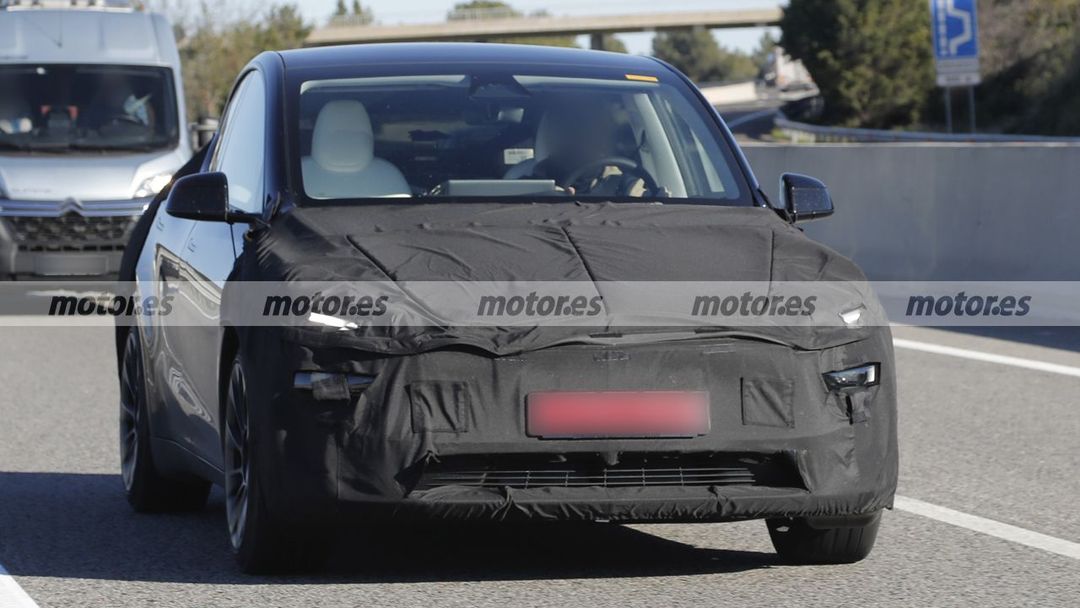 2026 款特斯拉 Model Y 路测图曝光，深度改款堪比换代
