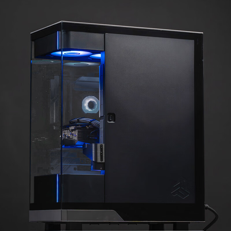 追风者推出 Evolv X2“视界之窗”机箱：双 270° 透视，1299 元