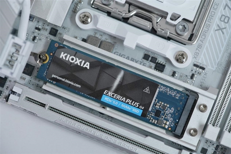 铠侠EXCERIA PLUS G4（VD10）固态硬盘评测：低功耗高性能 无痛升级PCIe 5.0
