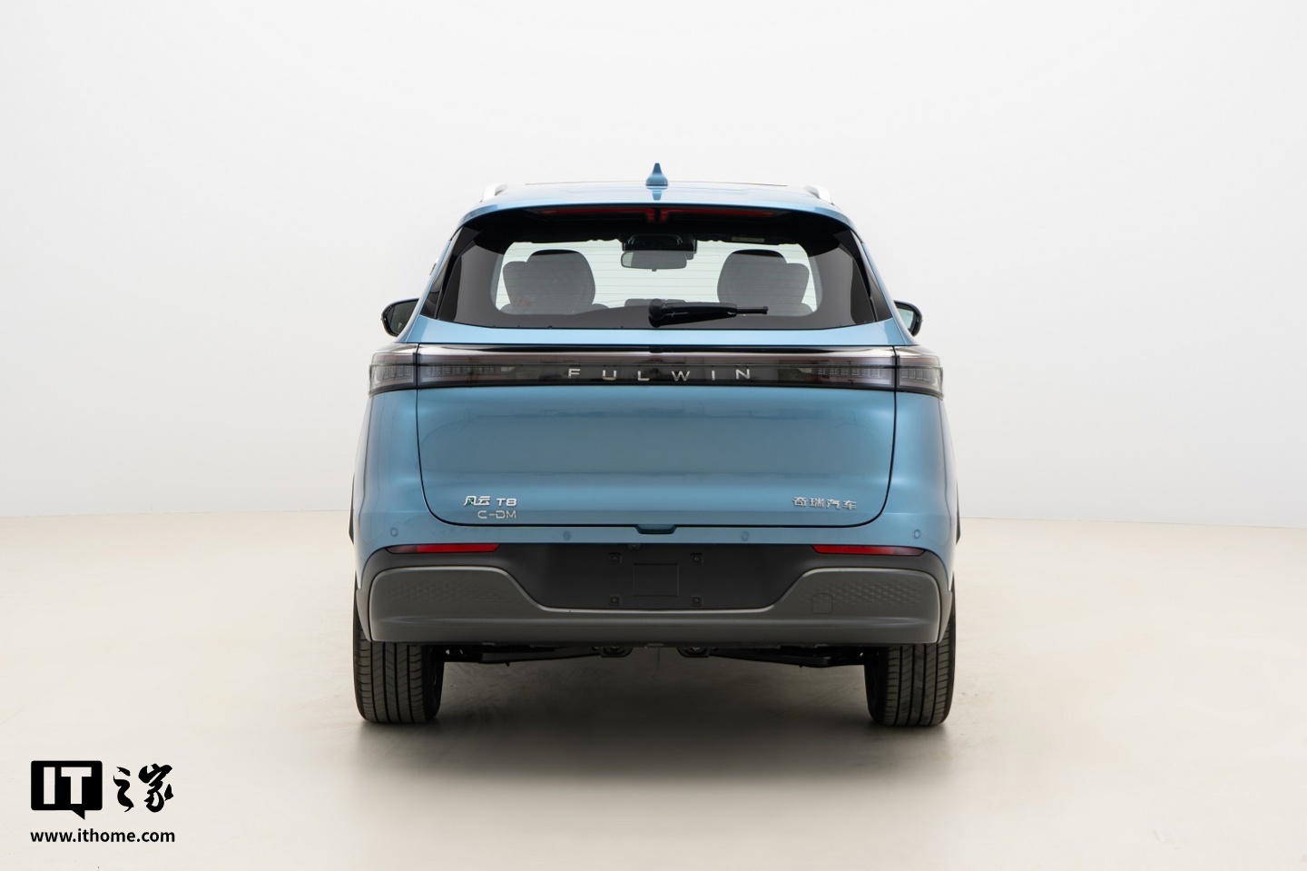 奇瑞风云 T8 中型 SUV 将于 1 月 11 日开启预售，提供 5 座 / 7 座车型可选