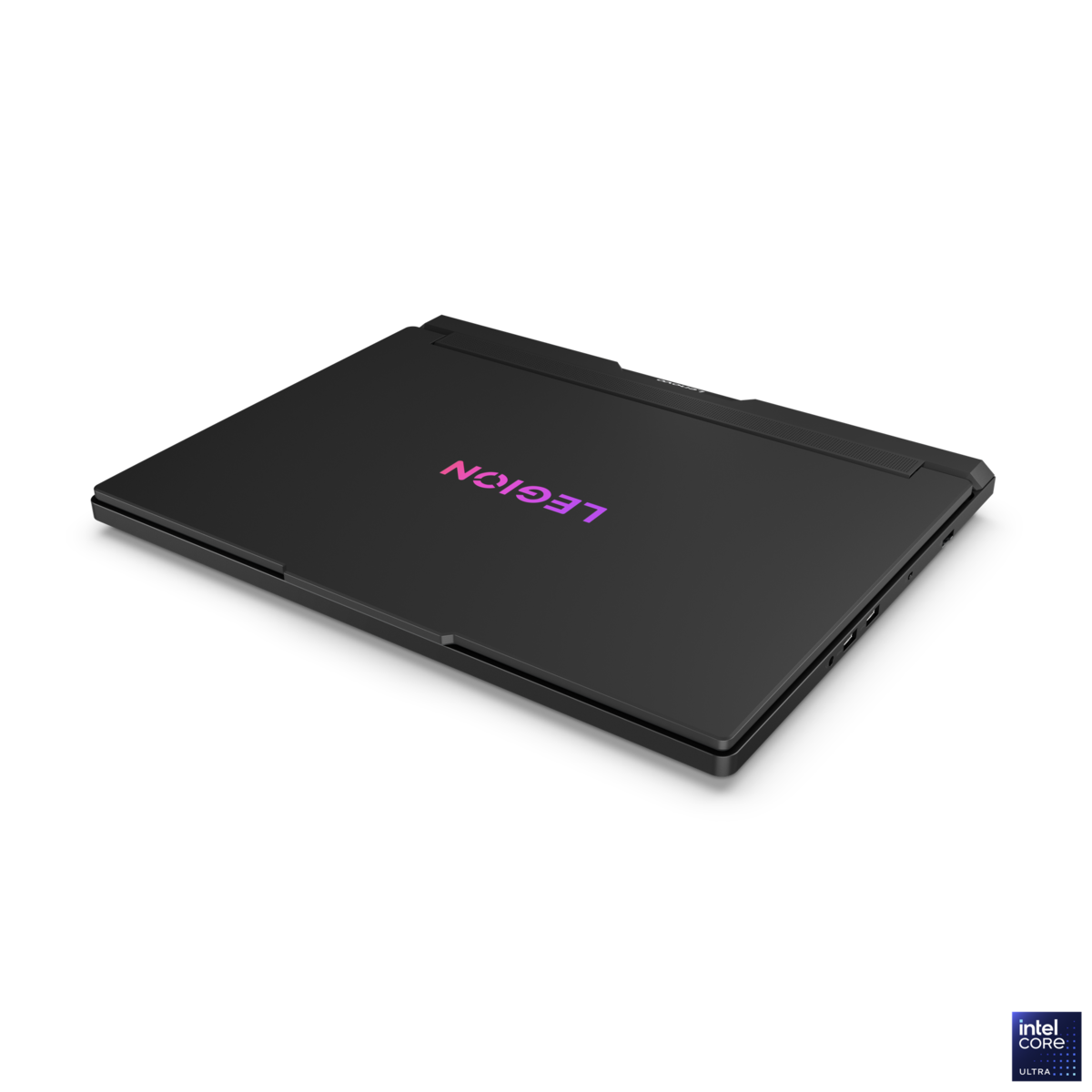 联想 Legion Pro 7i Gen 10 游戏本亮相 CES 2025：GeForce RTX 5090、240Hz OLED 屏，2399 美元