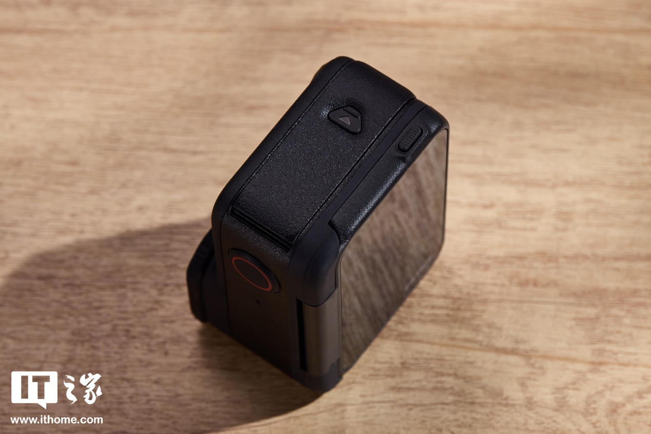 【IT之家评测室】影石 Insta360 Ace Pro 2 运动相机体验：8K + 徕卡，运动创作两不误