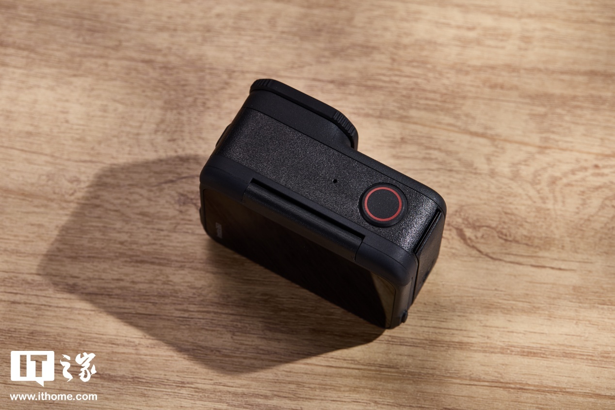 【IT之家评测室】影石 Insta360 Ace Pro 2 运动相机体验：8K + 徕卡，运动创作两不误