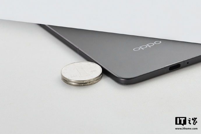 OPPO Find N5 真机公布：号称“全球最薄折叠旗舰”，二月见