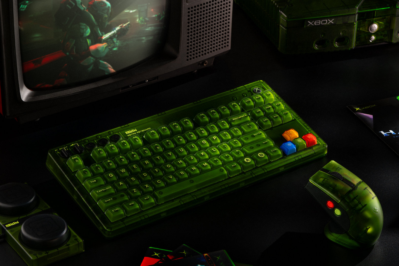 Xbox 官方授权：八位堂 Retro 系列绿透键鼠首销，799 元起