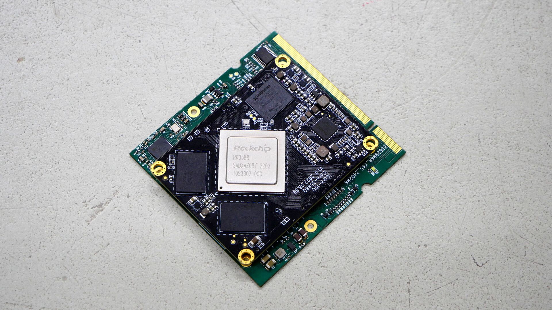 MNT Reform Next 开放硬件模块化笔记本上线：RK3588 处理器，1099 美元起