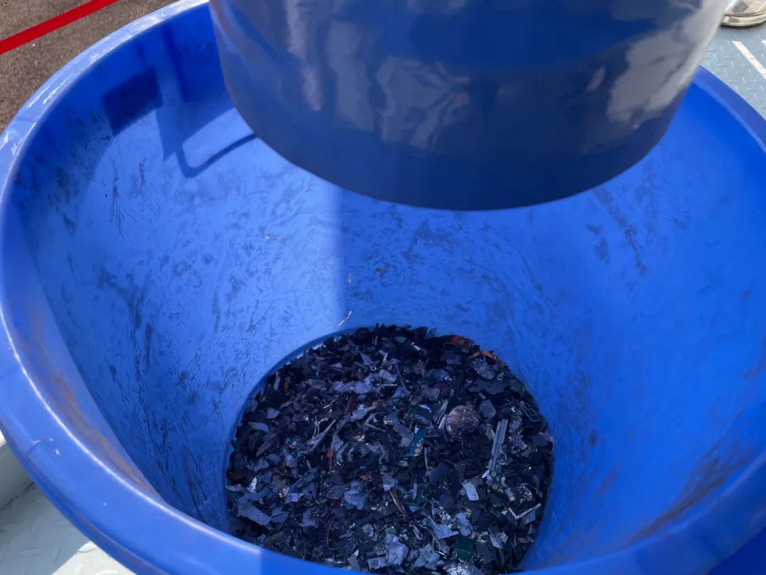 手机安全回收处置示范项目启动试运行：全流程可控可溯，实现彻底销毁