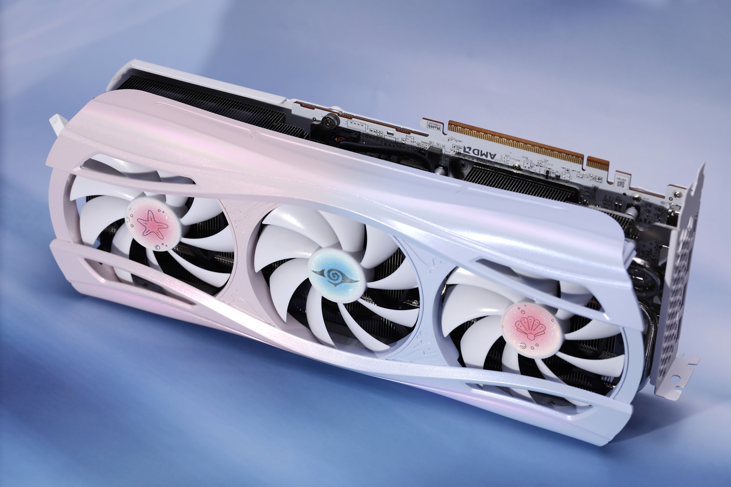 英电商称 AMD Radeon RX 9070 XT 仅支持 PCIe 4.0，实卡配 PCIe 5.0 式金手指