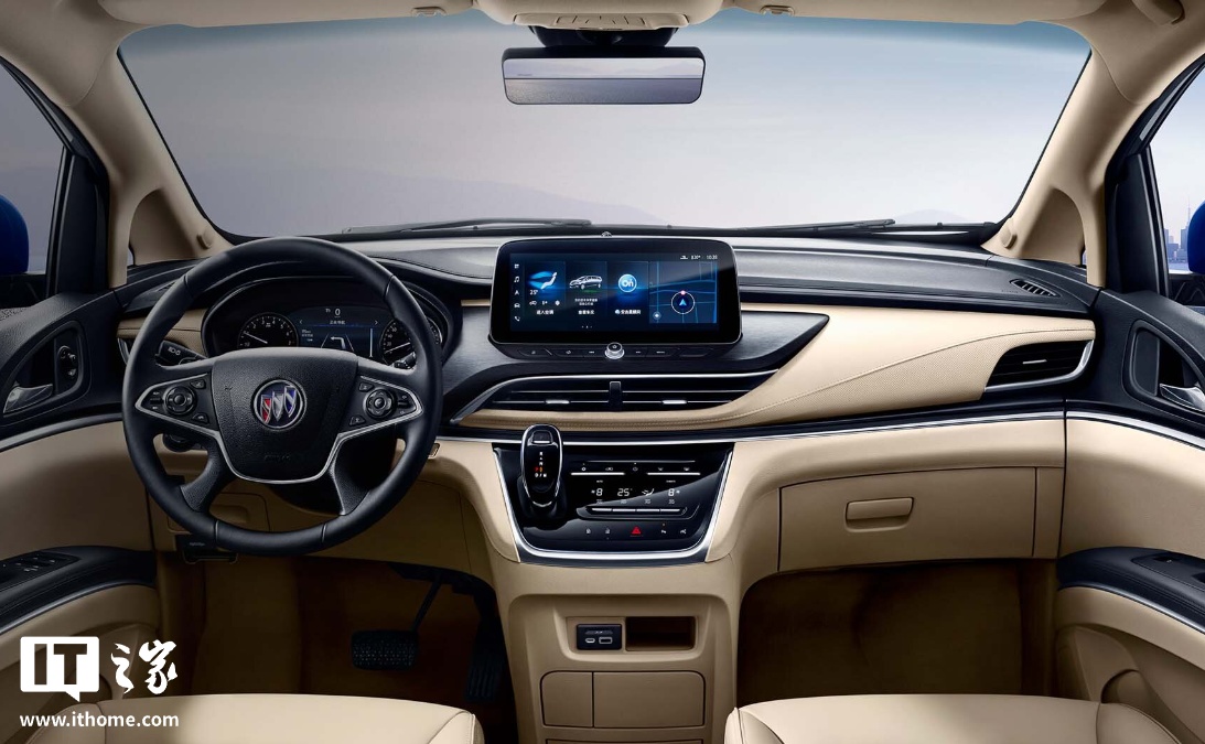 别克 GL8 陆上公务舱 MPV 限时价 18.99 万元起，比指导价降 4.3 万
