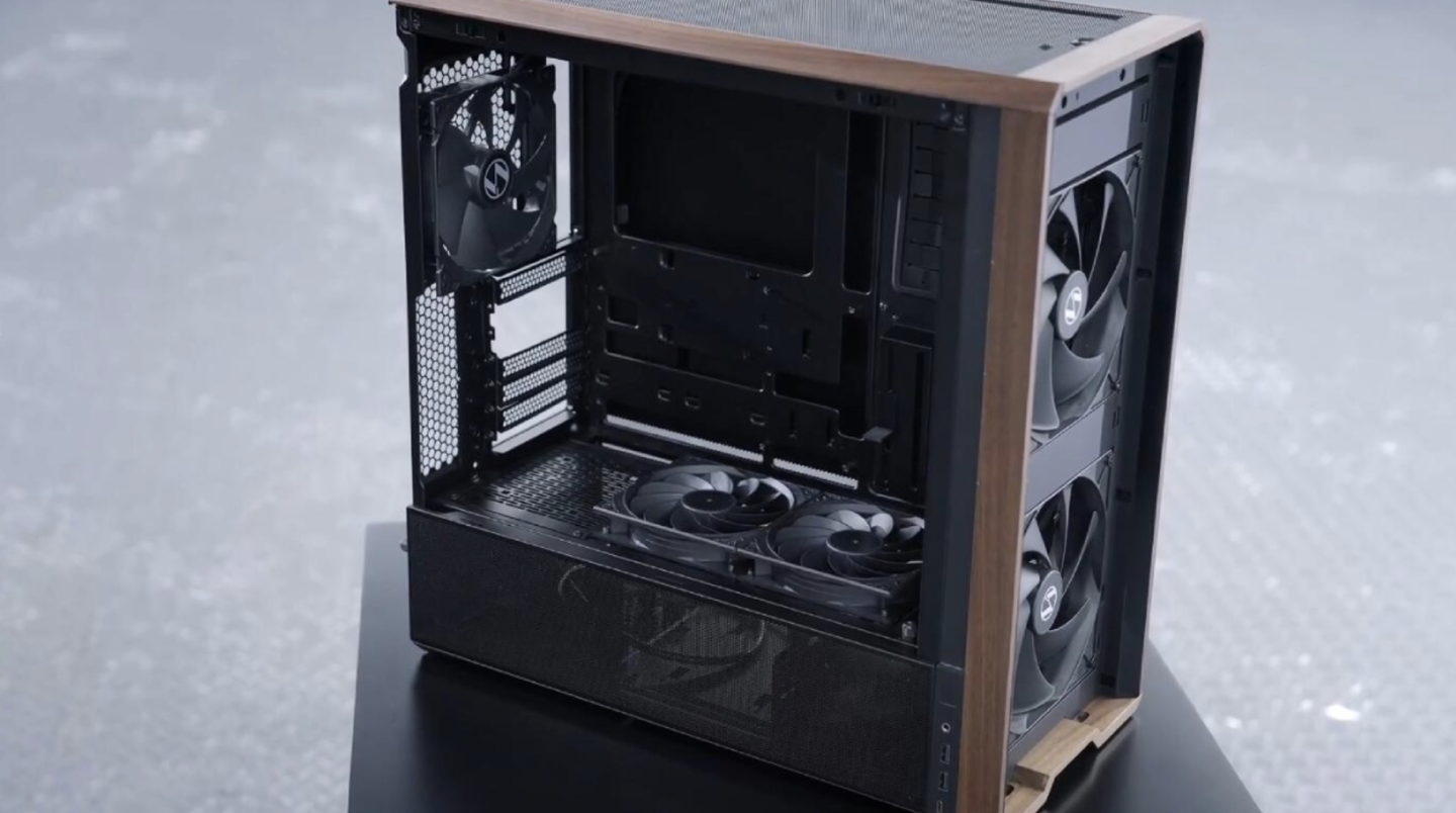 联力推出 LANCOOL 217 机箱：木制 + 合金风格、黑白双色，119 美元起