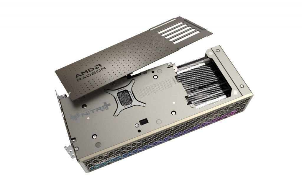 蓝宝石 RX 9070 系列显卡外观谍照曝光：香槟金配色配 RGB 灯效、背板可拆卸