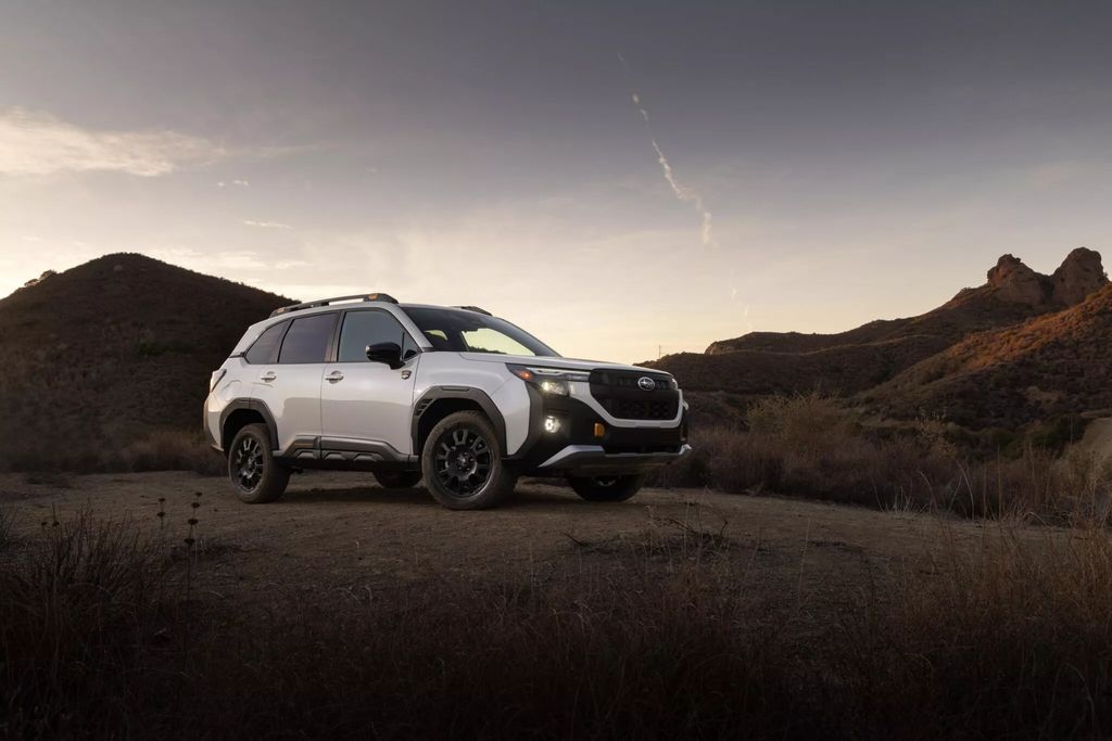 斯巴鲁 FORESTER 森林人混动版和 Wilderness 越野版 SUV 登场