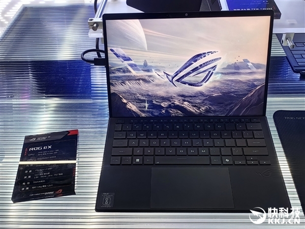 最强二合一本ROG幻X 2025发布时间宣布：独家首发AMD最强锐龙AI Max+ 395