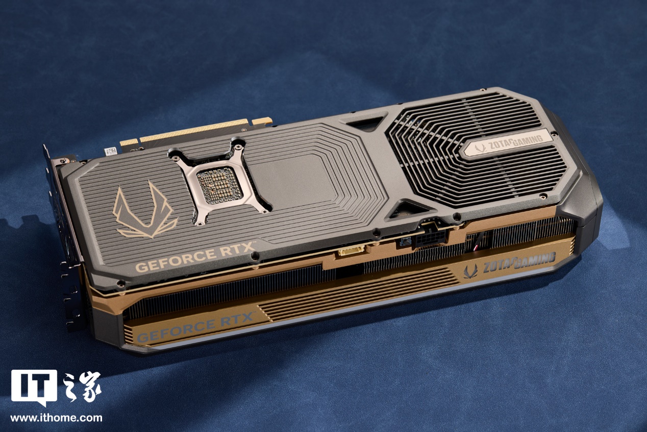【IT之家开箱】索泰 GeForce RTX 5070 Ti 16GB AMP EXTREME INFINITY 显卡图赏：黑金性能战神，延续无限镜设计