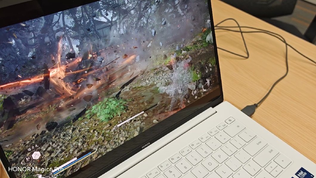 荣耀 MagicBook Pro 14 轻薄本 2 月 26 日发布，首发 HONOR Turbo X 技术