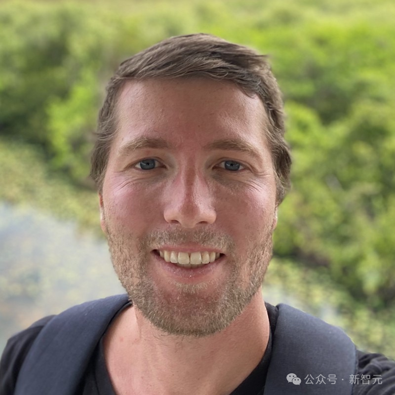 DeepSeek 被曝估值最高 1500 亿美元达 OpenAI 一半，巴黎地铁 70 岁老人都在聊