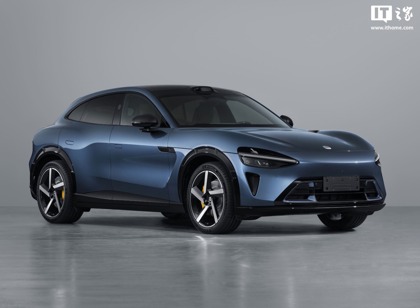 小米 YU7 新增车型完成申报：130 + 235kW 双电机，比亚迪弗迪电池加持