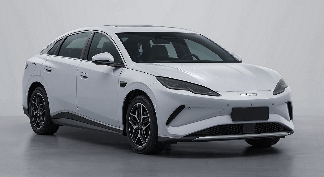 比亚迪海豹 06 EV 纯电轿车申报：提供 160kW 和 110kW 双动力版本