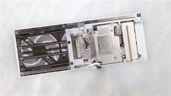 Ti有实力啦！影驰GeForce RTX 5070 Ti圣刃测评