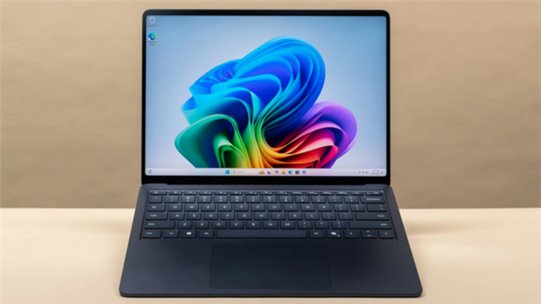 知名科技媒体Mashable评选年度推荐Windows PC，搭载骁龙X Elite的Surface Laptop第7版位列榜首