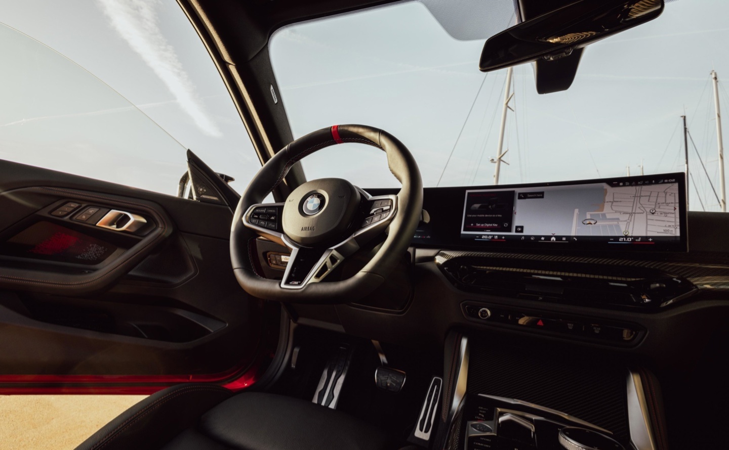 2025 款宝马 M240i xDrive 四驱版轿跑通过国 6b 排放认证，在售现款车型 41.99 万元起