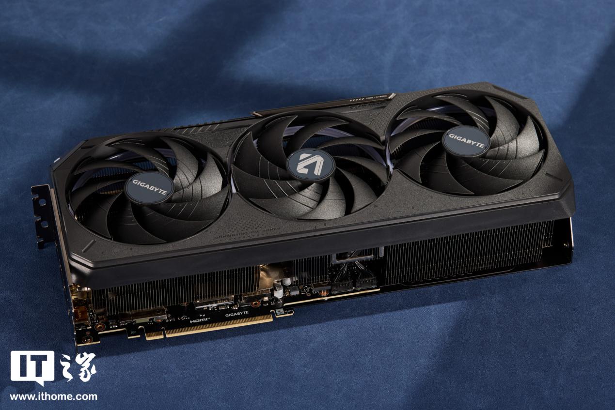 技嘉 GeForce RTX 5080 GAMING OC 16G 显卡上架：DLSS 4 技术加持，9999 元