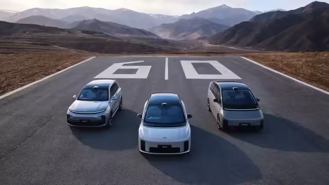 真的听劝！理想 i8 纯电 SUV 亮相，告别“小 MEGA”设计