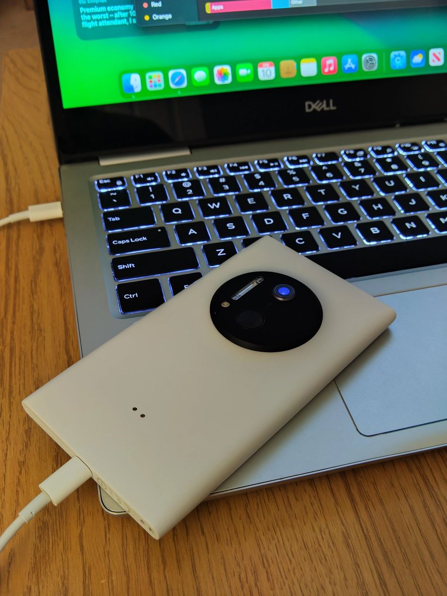 诺基亚 Lumia 1020 换“芯”记：iPhone SE 3“灵魂附体”，适配 iOS 带来新生