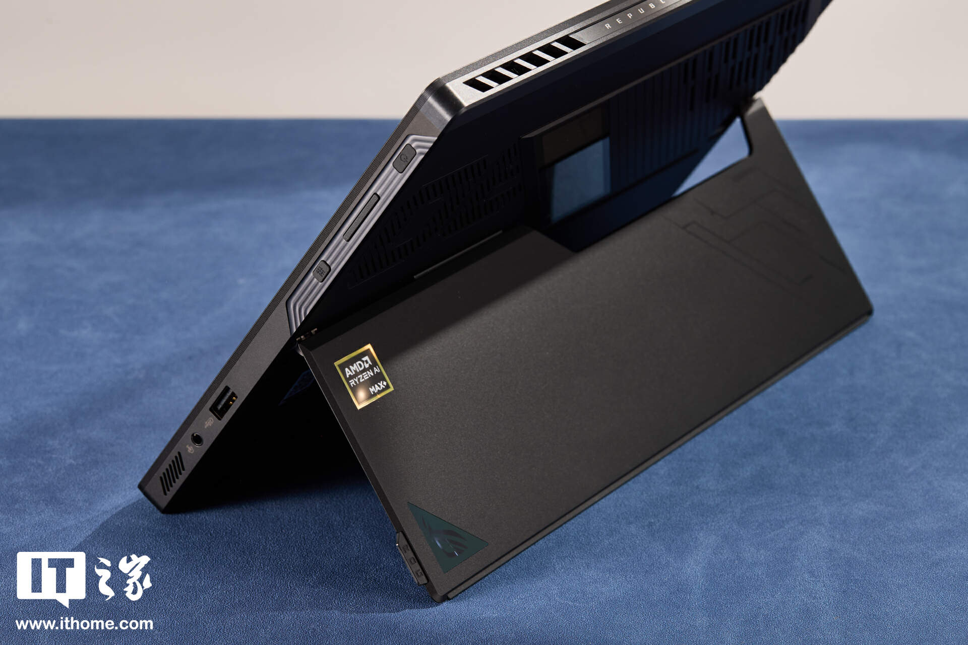 【IT之家评测室】ROG 幻 X 2025 深度体验：首发 AMD Strix Halo！游戏体验比肩 RTX4060