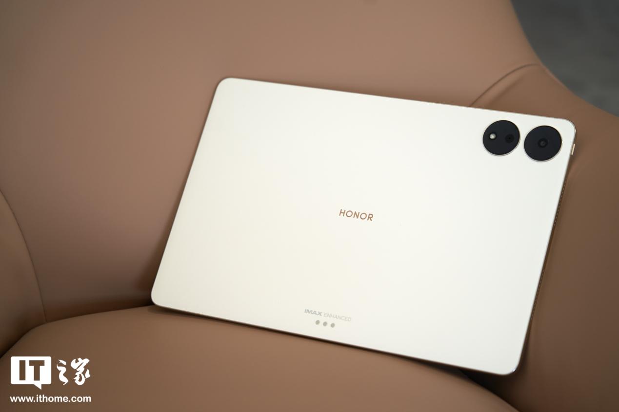 新增 AI 扩图等功能，荣耀 MagicPad 13 平板获 MagicOS 8.1.0.153 升级