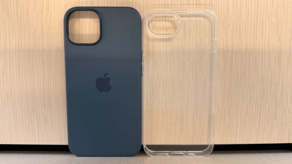 苹果 iPhone SE 4 手机壳曝光：单摄方案，尺寸差异恐不兼容 iPhone 14 手机壳