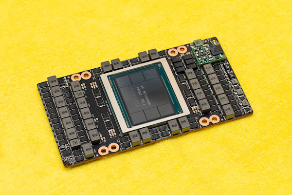 新加坡贡献NVIDIA 28％收入 但只收到1％芯片！美国怀疑中国