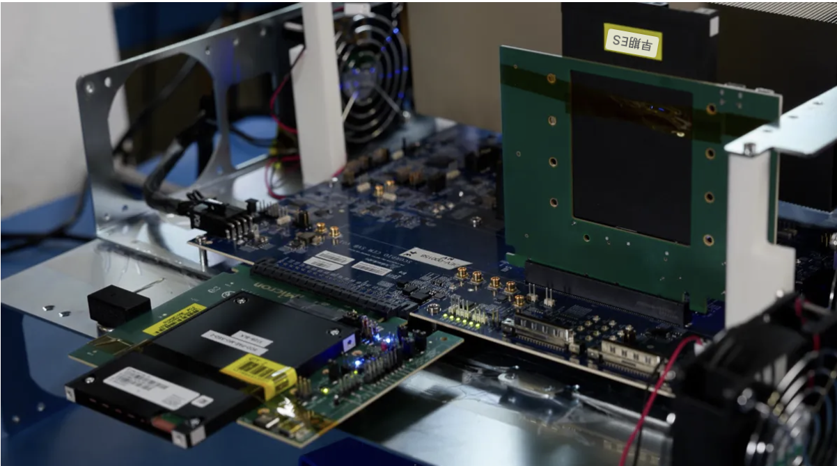 27.14 GB/s，美光旗下全球首款 PCIe 6.0 固态硬盘再刷新读速纪录
