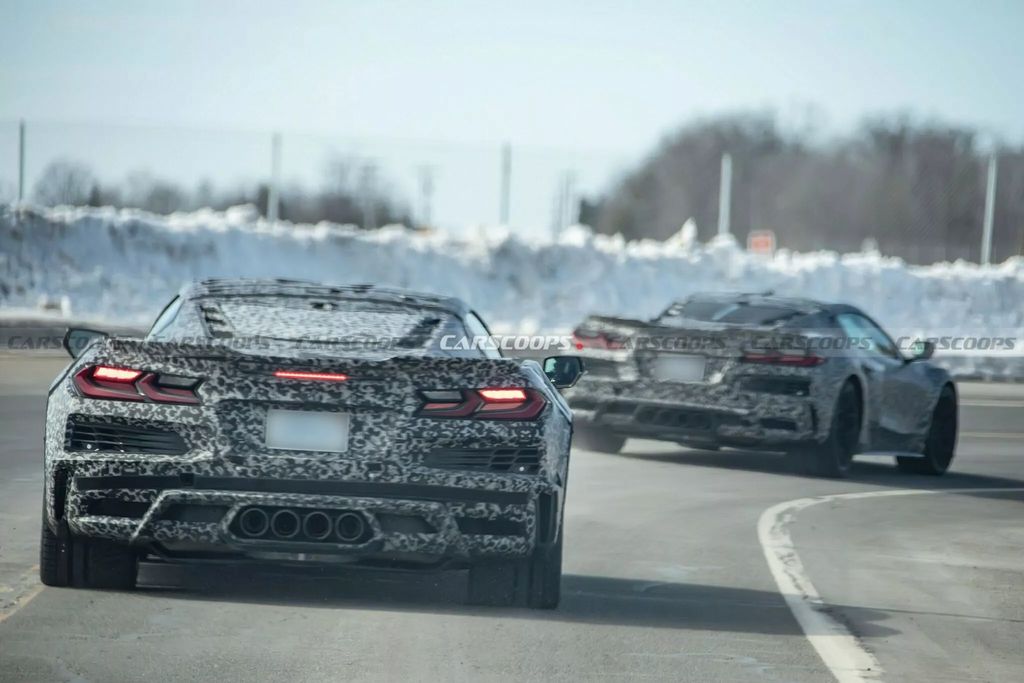 告别“按钮墙”，雪佛兰 Corvette C8 超跑内饰焕然一新