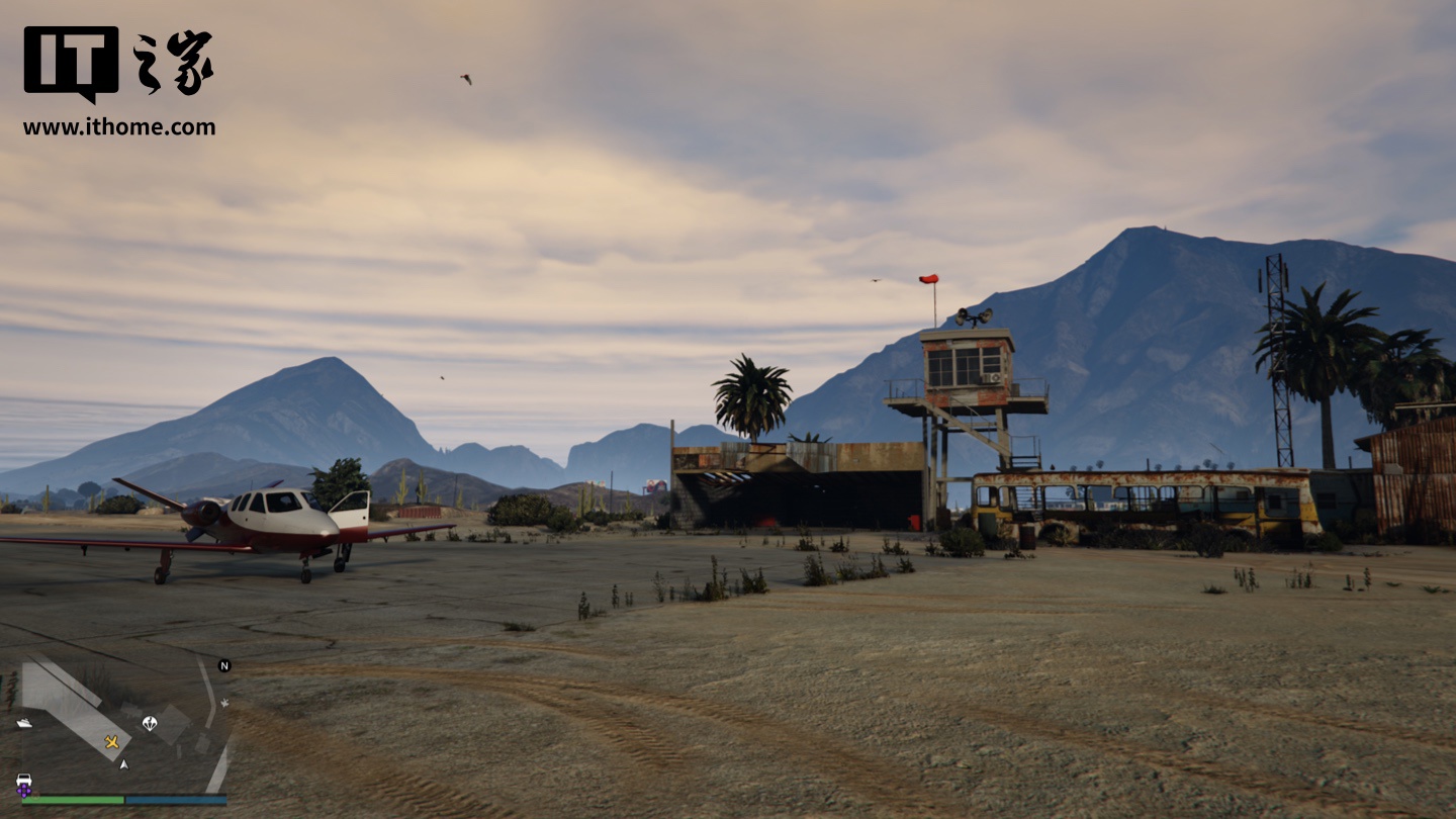 R 星《GTA 5 增强版》实测：继承单人存档需在原版游戏手动上传，在线模式可转移所有角色数据