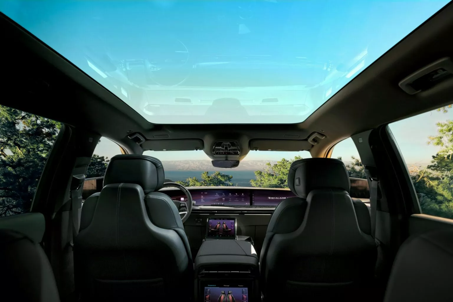 经典美式大型全尺寸 SUV“来电”：凯迪拉克凯雷德 IQL 发布